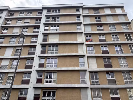 location garage 9 m² à paris 11 (75011)