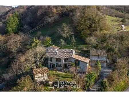maison de caractère rénovée et son espace naturel de 2 hectares proche valence tgv