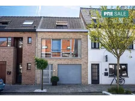 premier étage prêt à emménager avec 3 chambres et jardin ens