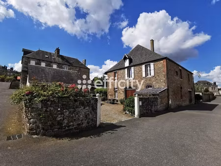 maison 12 pièces - 240 m²