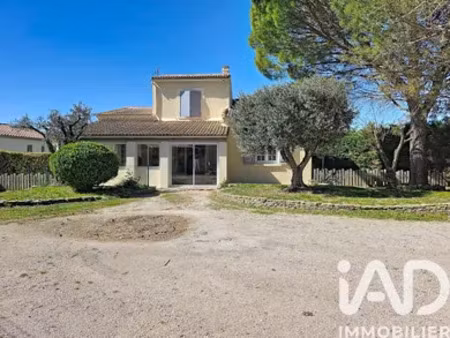 maison à velleron (84740)