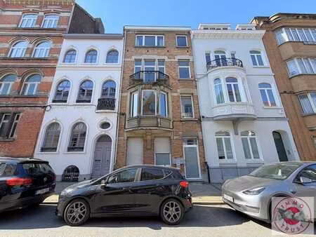 plasky / superbe appartement lumineux de 100m²  2 chambres