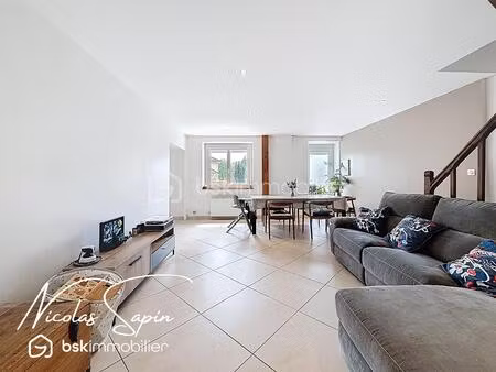 maison de 160 m² à varces-allieres-et-risset