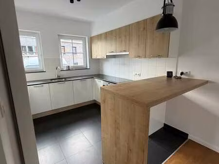 maison 4 ch à waterloo  epc a  rénovée