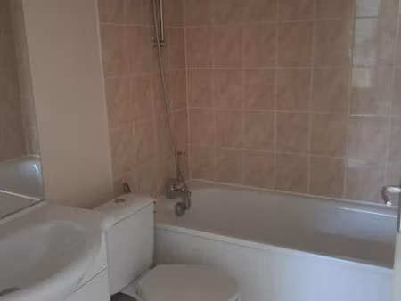 location appartement 1 pièce 23 m² à aspin-en-lavedan (65100)  330 €