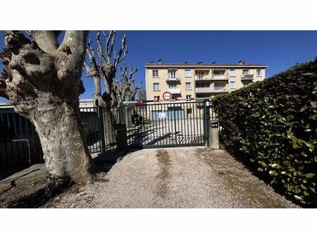 garage parking à vendre avignon