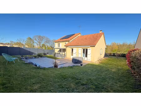 heillecourt 5 fontaines maison independante piscine pergolas garage