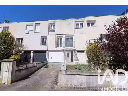 maison à le cendre (63670)