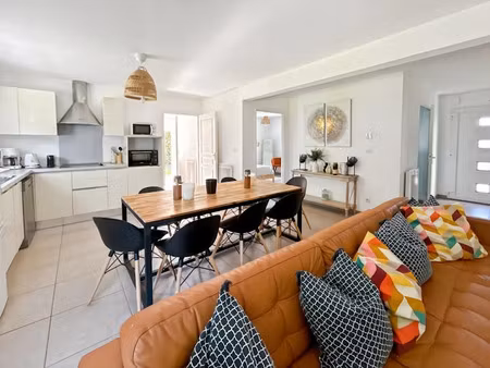 location meublée maison 4 pièces à trouville-sur-mer (14360)  1 700 €