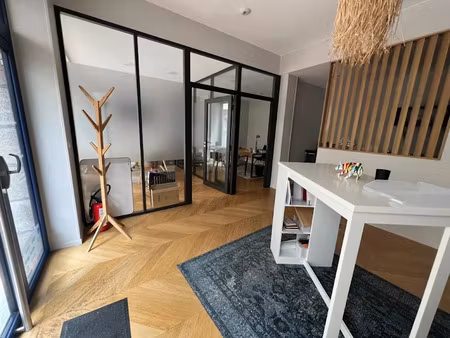 location locaux professionnels 43 m² à limoges (87000)  590 €