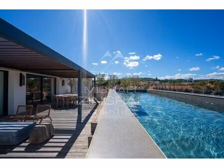 saint-tropez - penthouse with pool in the city center with id 2786279601