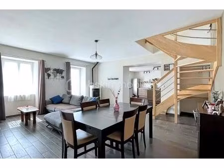 maison de 184 m² à cornille