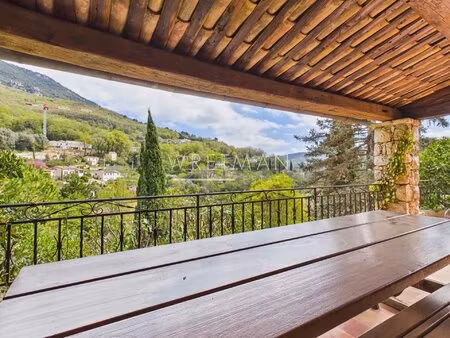 maison avec 3 chambres et la rivière dans votre jardin - gourdon