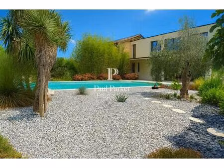 villa d'exception montpon ménestérol 7 piéces  piscine  6400 m² de terrain