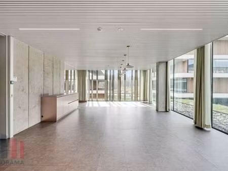 bien professionnel à vendre à brugge € 2.082.000 (lmnp1) - panorama b2b brugge - kust | zi