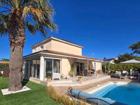 magnifique villa 140 m² utiles et 138 m² hab sur 464 m² de terrain