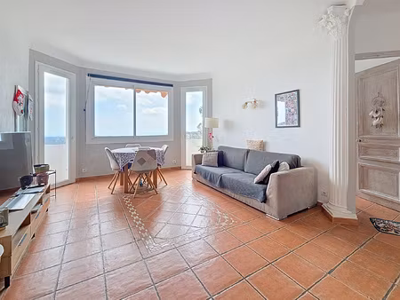 vence - appartement 4 pieces haut de villa-vue mer