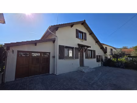 'estelle' charmante maison de 120 m2 à tremblay en france