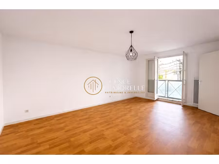 appartement de type 2 avec parking privatif ! idéal investisseur ...