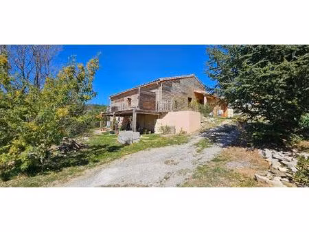 maison ossature bois de 2015 en parfait état