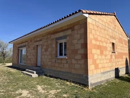 allègre-les-fumades villa palin pied 3 chabres 114 m² + immense garage