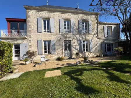achat maison 8 pièces 145m² coulonges sur l autize 79160