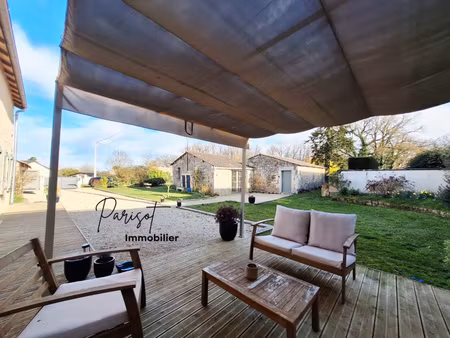 maison rénovée avec dépendances – 3 chambres – secteur calme