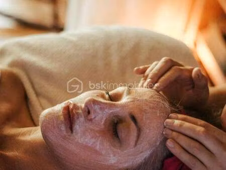 vente bureaux et commerces à cabourg (14390) : à vendre / cabourg