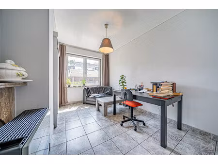 appartement te koop in luik met 1 slaapkamer