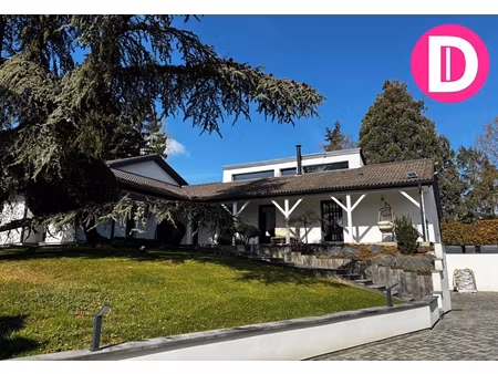 achat maison 8 pièces 257m²