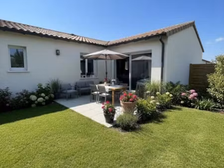 vente maison 6 pièces 113 m² à saint-julien-l'ars (86800)  299 000 €