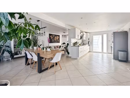 vente maison 5 pièces 82 m² à ableiges (95450)  299 000 €