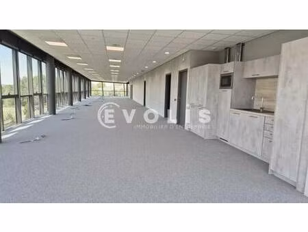 location bureaux 253 m² à 510 m²