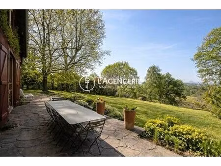 maison de luxe de 4 pièces en vente à larressore  nouvelle-aquitaine