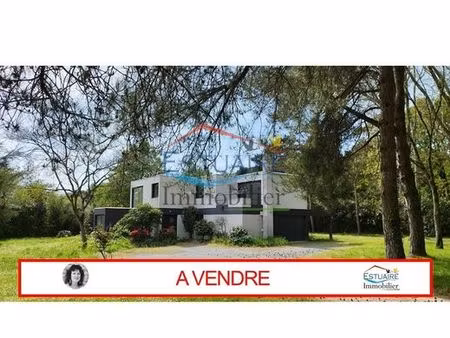 maison de 8 pièces de luxe en vente à couëron  pays de la loire