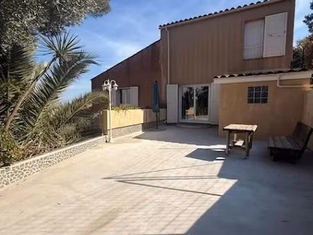 vente maison 4 pièces 68.5 m² à hyeres (83400)  382 000 €