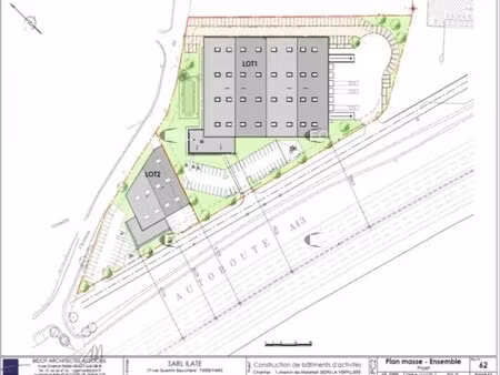vente local d'activités 1 540 m²