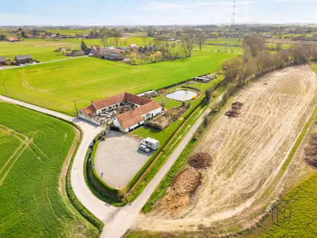 huis te koop in mont-de-l'enclus met 3 slaapkamers