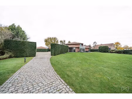 huis te koop in merchtem met 4 slaapkamers