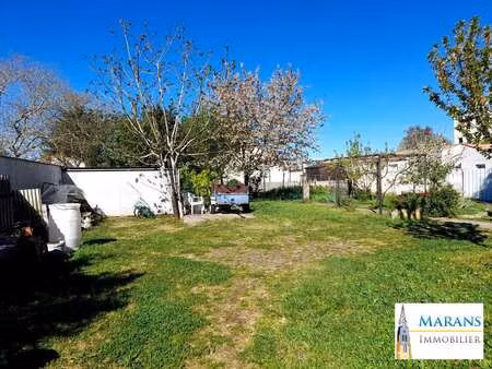 vente terrain à marans (17230) : à vendre / 824m² marans