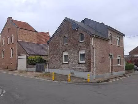 maison à louer pousset