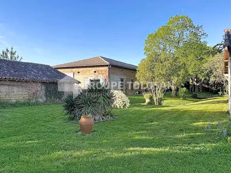 vente maison 5 pièces 266 m² à bressols (82710)  589 000 €