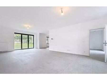 superbe maison 3 ch + bur + jardin à saisir - 85% vendus!!