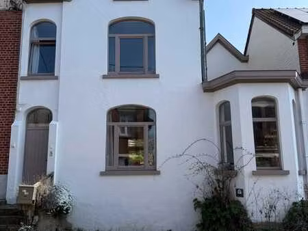 charmante maison au centre d’ottignies et proche de la gare