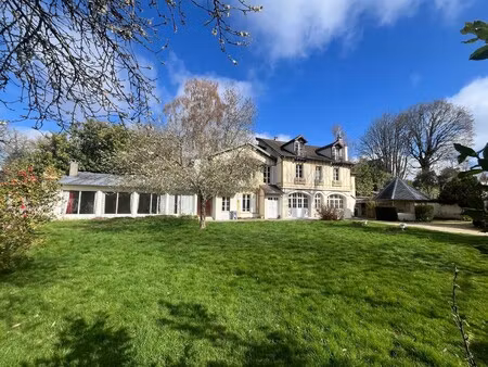 maison de luxe à vendre à vaucresson