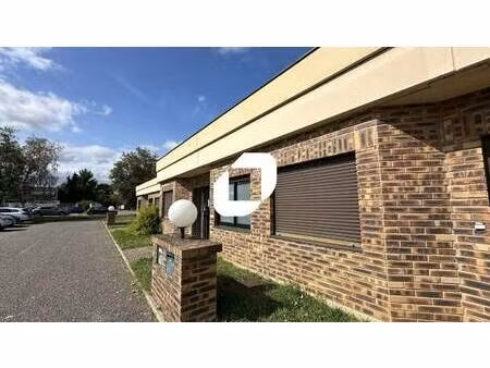 local d'activités à louer