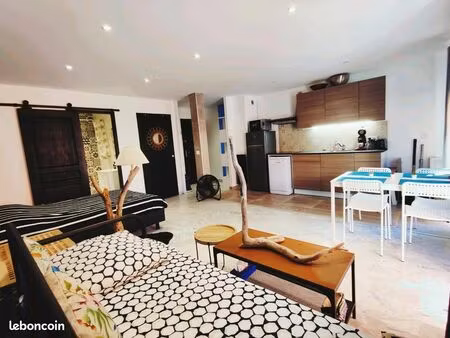 grand studio cosy 35 m² avec piscine & parking