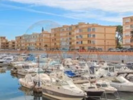 mandelieu place de bateau 3m x 6 50m dans port privé le marco polo