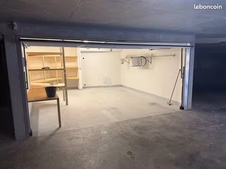 garage double sécurise avec électricité