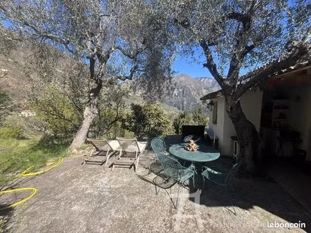 maison 3 pièces 70 m²